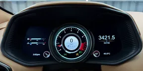 Aston Martin DB11 2018