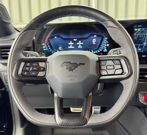 Ford Mustang Dark Horse 2024