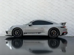Porsche 911 Carrera 2024