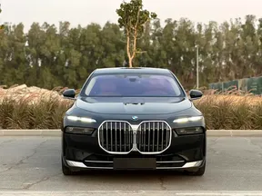 BMW 7 Series 735 2025
