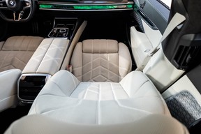 BMW 7 Series 760 2023