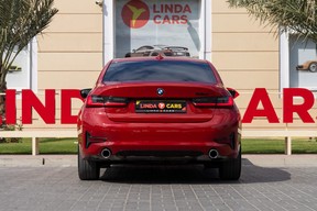 BMW 3 Series 330 2019