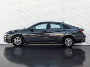 Hyundai Elantra / Avante 2025