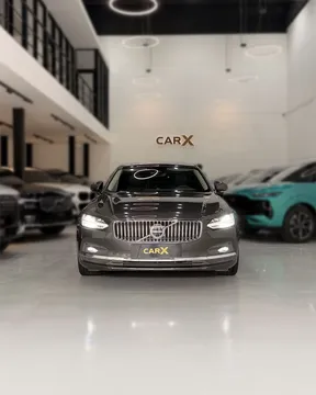 Volvo S90 B6 2023