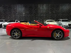 Ferrari California 2012