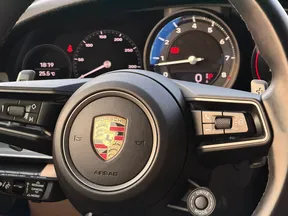 Porsche 911 Carrera 4 2024