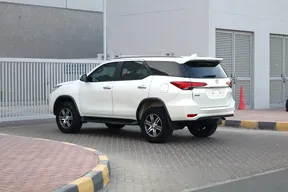 Toyota Fortuner 2016
