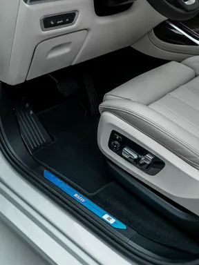 BMW X7 40 2025