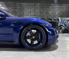 Porsche Taycan GTS 2023