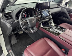 Lexus LX 600 2023