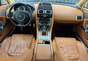 Aston Martin V8 Vantage 2014