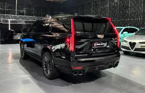 Cadillac Escalade 2024