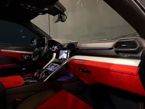 Lamborghini Urus 2022