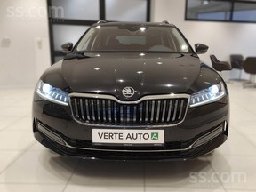 Škoda Superb Combi 2021