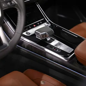 Audi Q8 2025