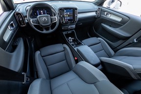 Volvo XC40 2024