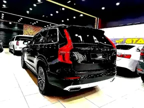 Volvo XC90 T5 2021