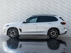 BMW X5 40 2025