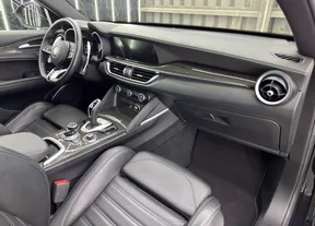 Alfa Romeo Stelvio Quadrifoglio 2022