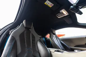 BMW i8 2016