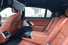 BMW 7 Series 735 2023
