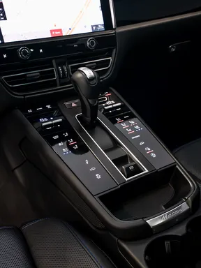 Porsche Macan S 2025