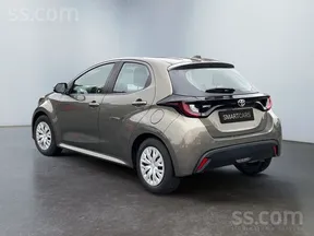 Toyota Yaris 2021