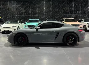 Porsche Cayman 718 2023