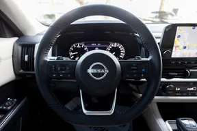 Nissan Pathfinder 2024