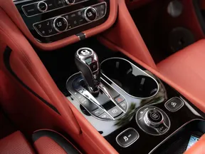 Bentley Bentayga 2023