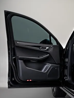 Porsche Macan T 2025