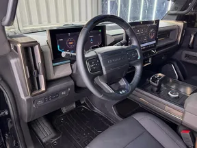 GMC Hummer EV 2024
