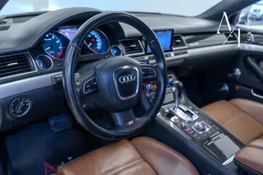 Audi S8 2009