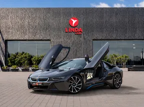 BMW i8 2016