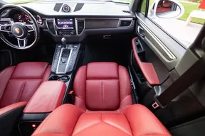 Porsche Macan GTS 2017