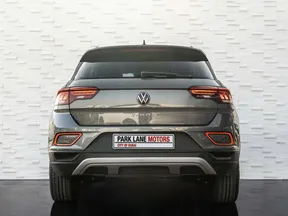 Volkswagen T-Roc 2024