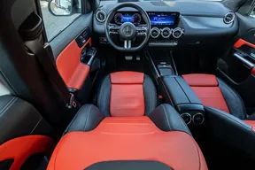 Mercedes-Benz GLA 200 2024