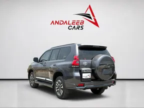 Toyota Land Cruiser Prado 2023