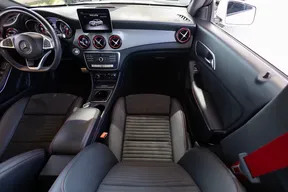 Mercedes-Benz CLA 250 2019