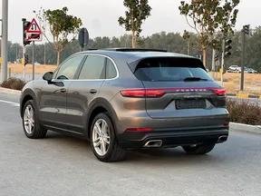 Porsche Cayenne Turbo 2019