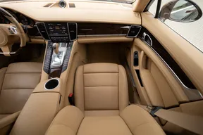 Porsche Panamera Turbo 2010