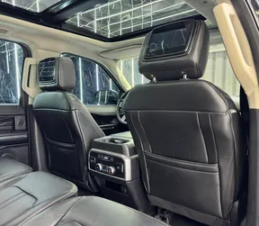 Ford Expedition 2019
