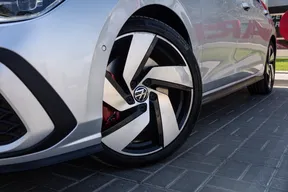 Volkswagen Golf GTI 2021