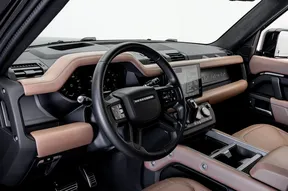 Land Rover Defender 110 2025