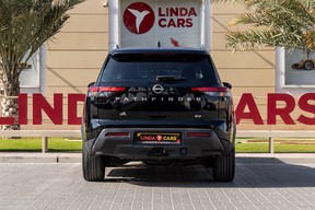 Nissan Pathfinder 2024