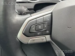 Volkswagen Passat 2022