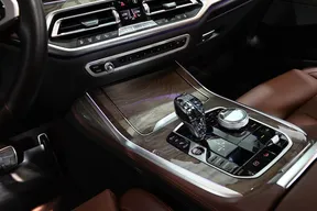 BMW X7 40 2020