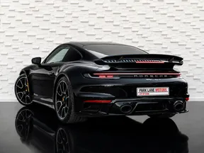 Porsche 911 Turbo S 2021