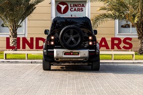 Land Rover Defender 90 2023