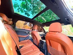 Audi Q7 2024